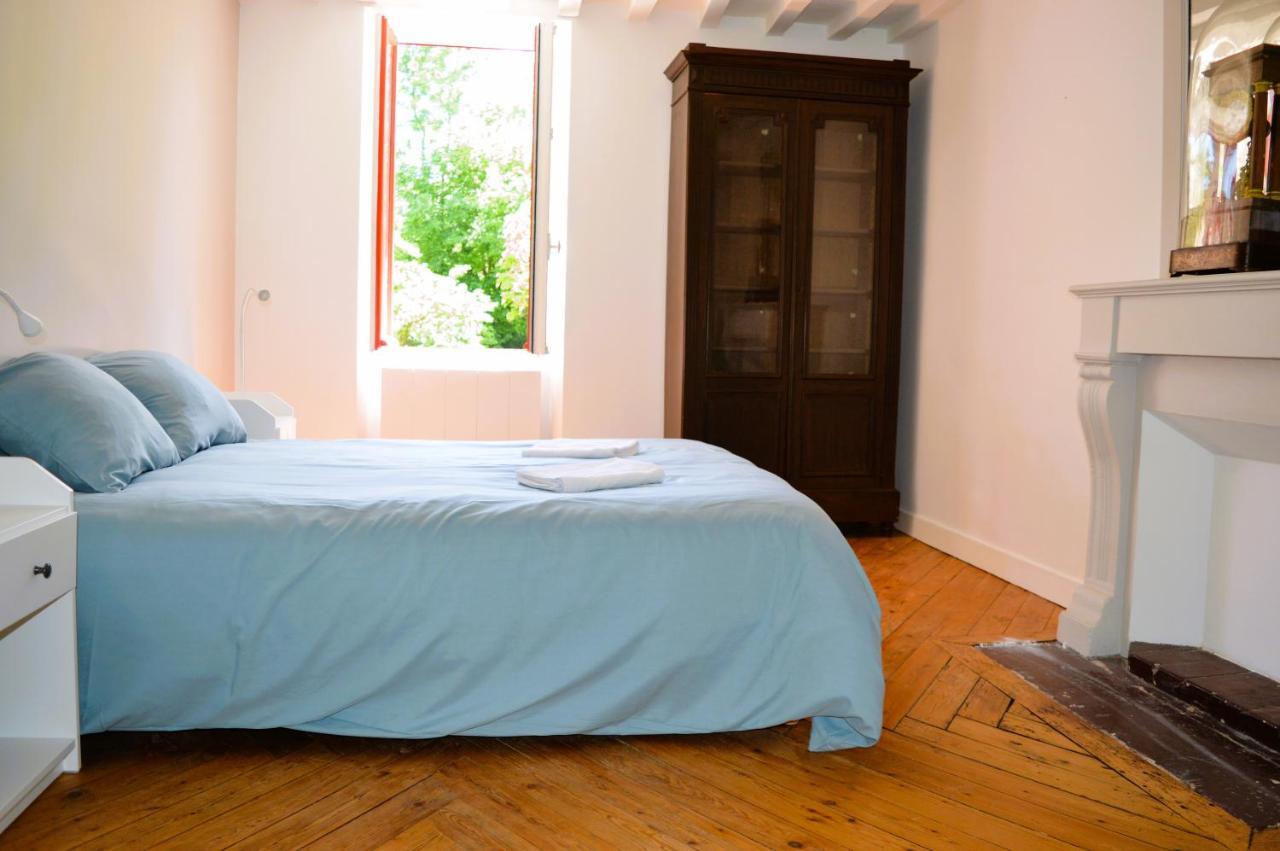 Maison Typique - Tres Grand Jardin - 7Km De La Mer Fontaine-Henry Ngoại thất bức ảnh